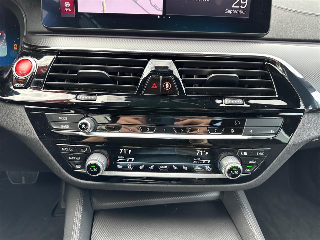 used 2023 BMW M5 car