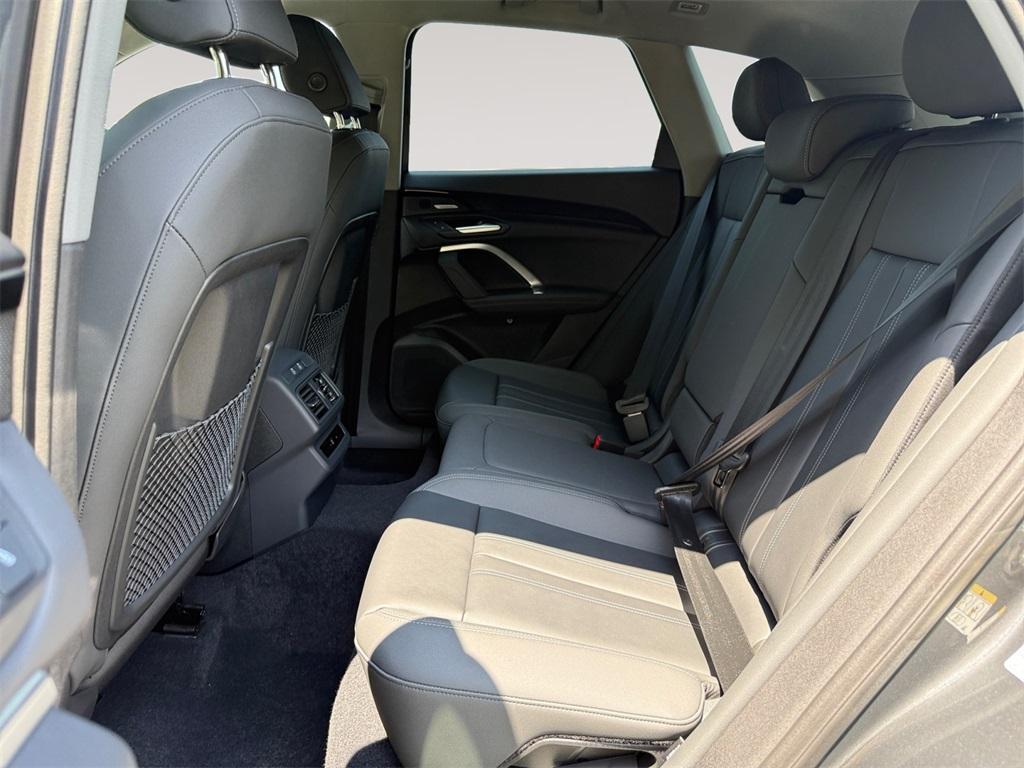 new 2025 Audi Q5 car, priced at $59,910