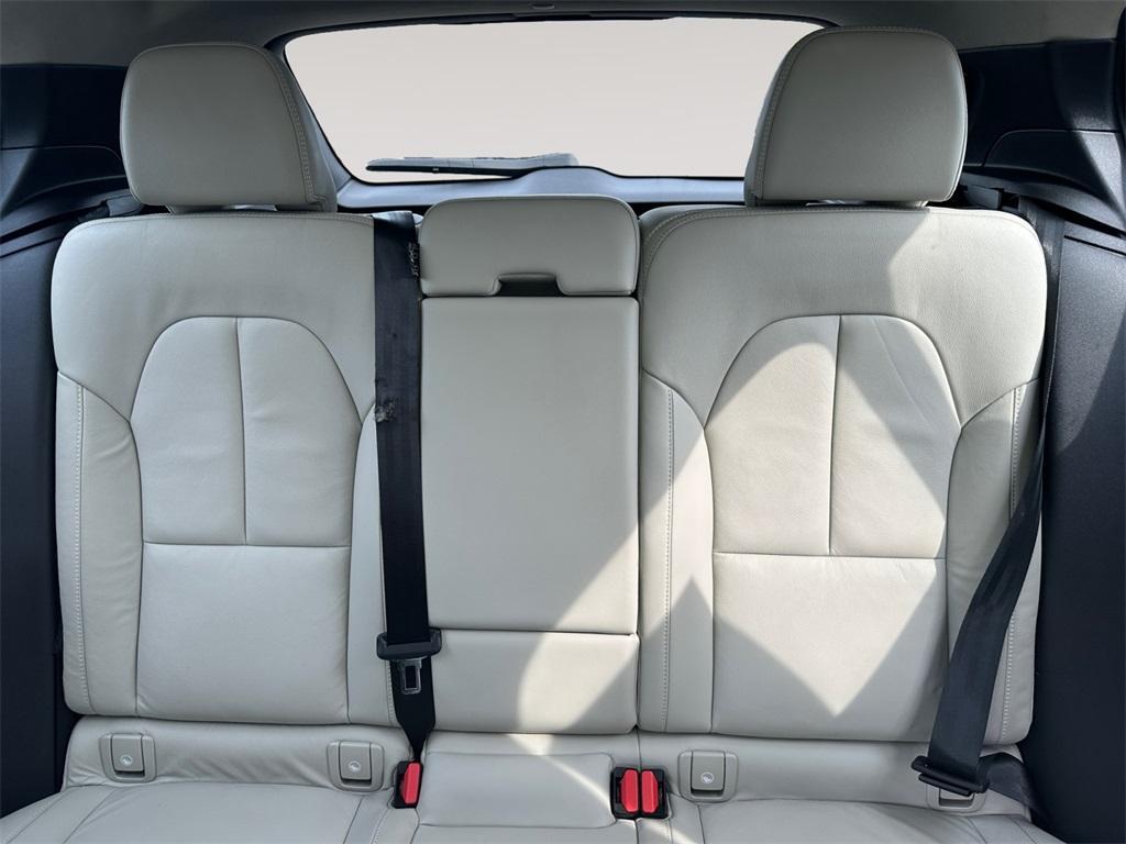 used 2022 Volvo XC40 car, priced at $27,591