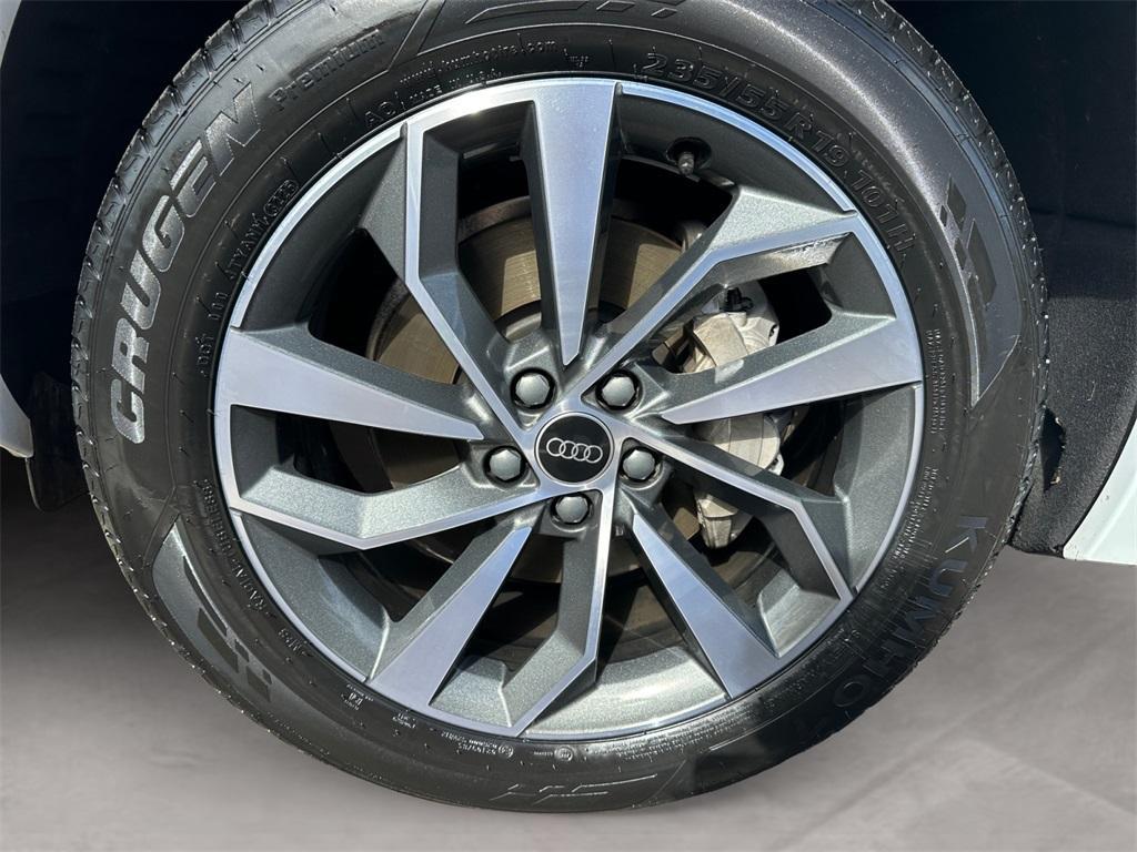 used 2024 Audi Q5 car, priced at $41,591