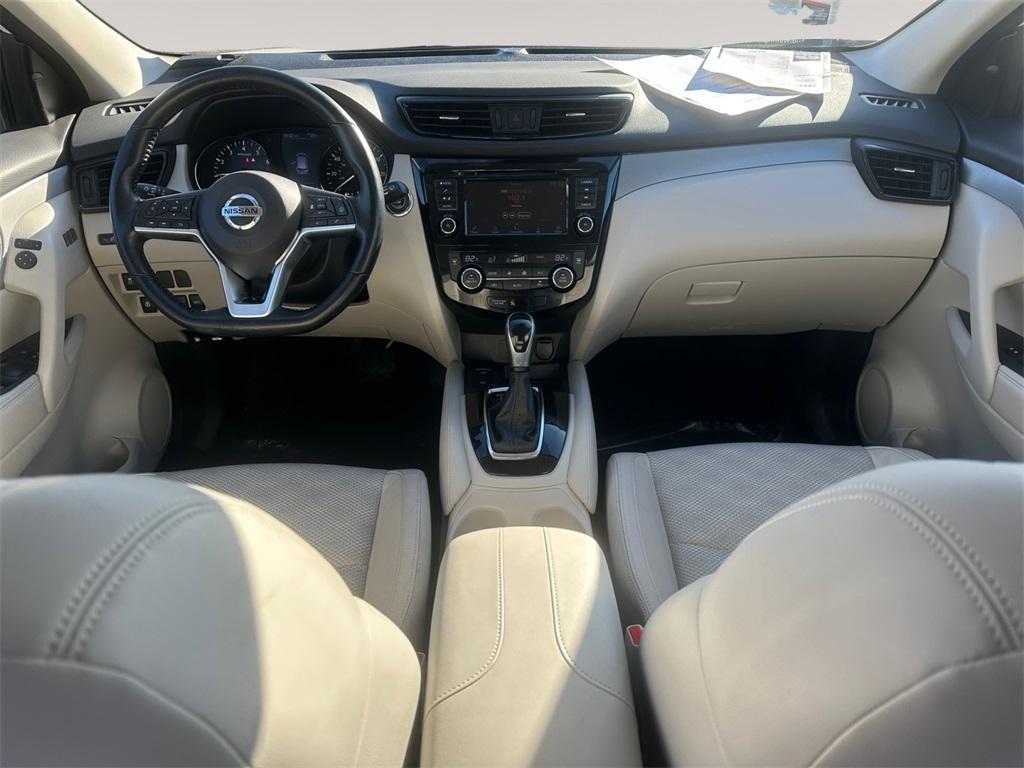 used 2020 Nissan Rogue Sport car, priced at $18,995