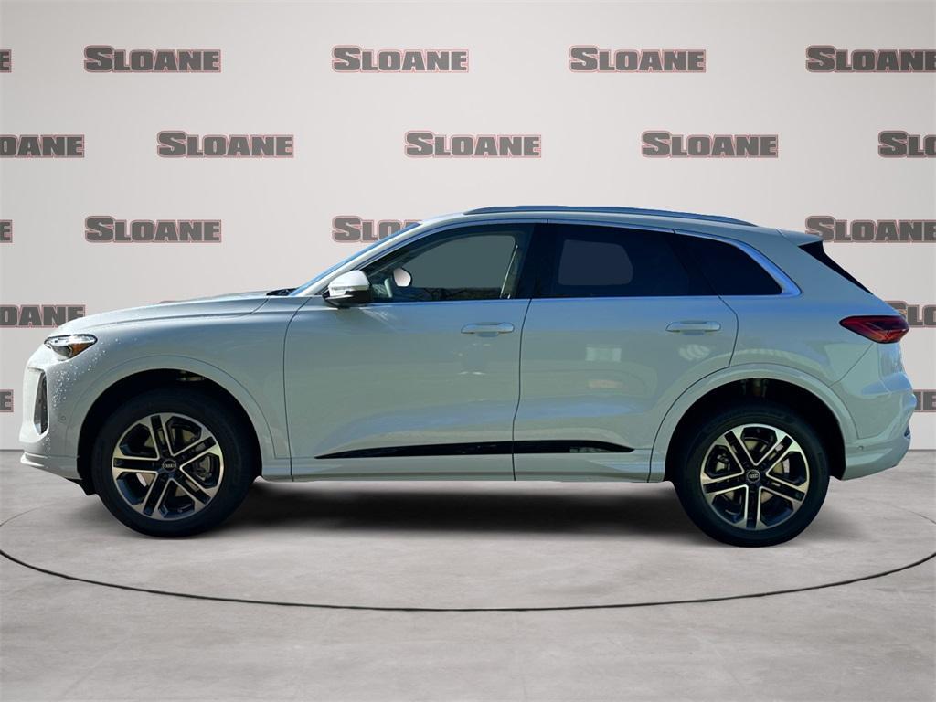 new 2025 Audi Q5 car, priced at $61,280