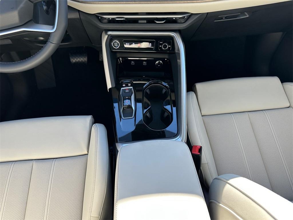 new 2025 Audi Q5 car, priced at $61,280