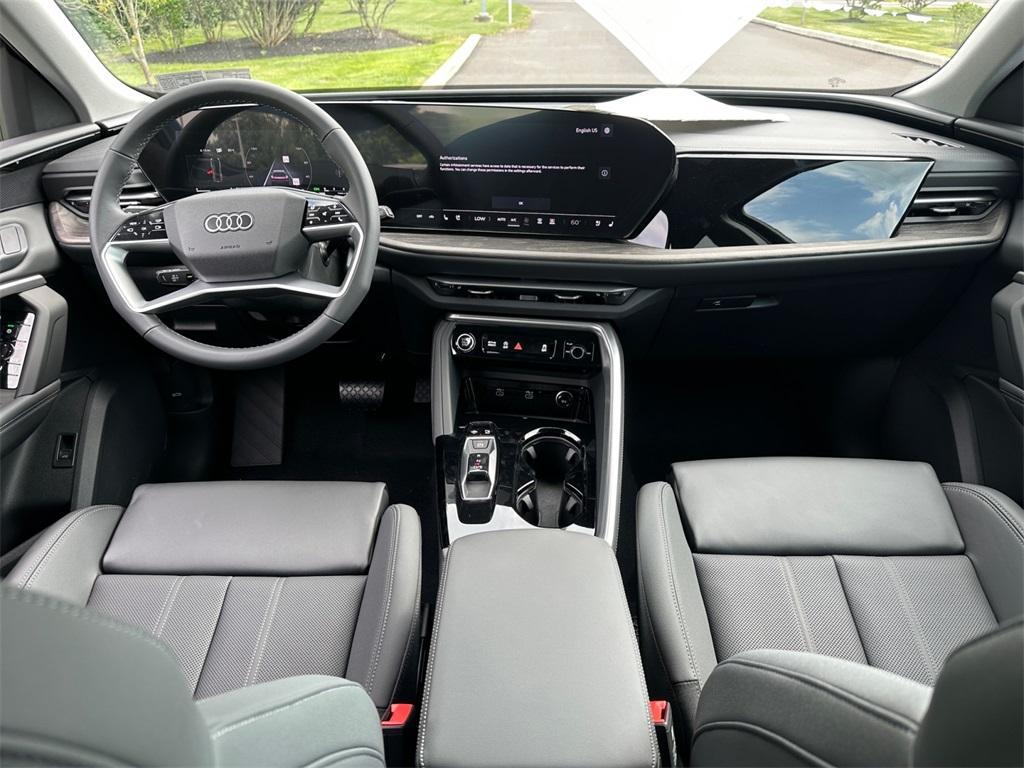 new 2025 Audi Q5 car, priced at $62,080