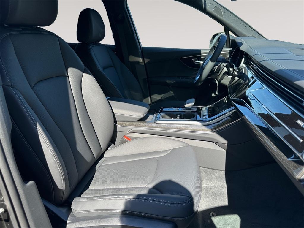 new 2026 Audi Q7 car, priced at $77,195