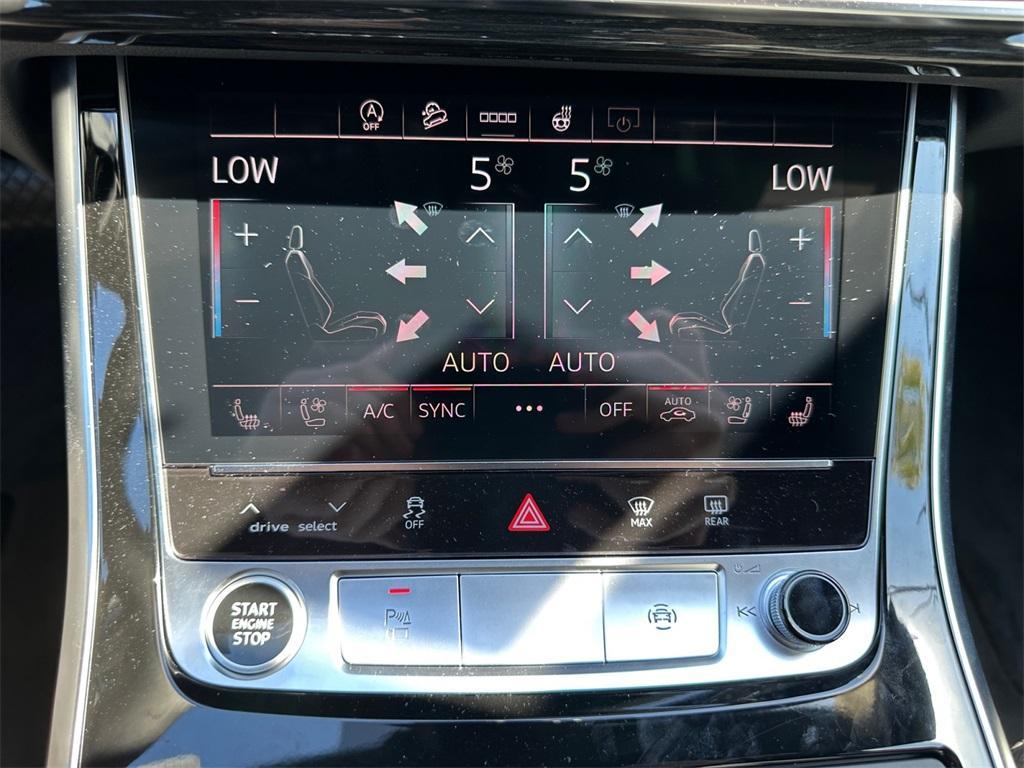 new 2026 Audi Q7 car, priced at $77,195