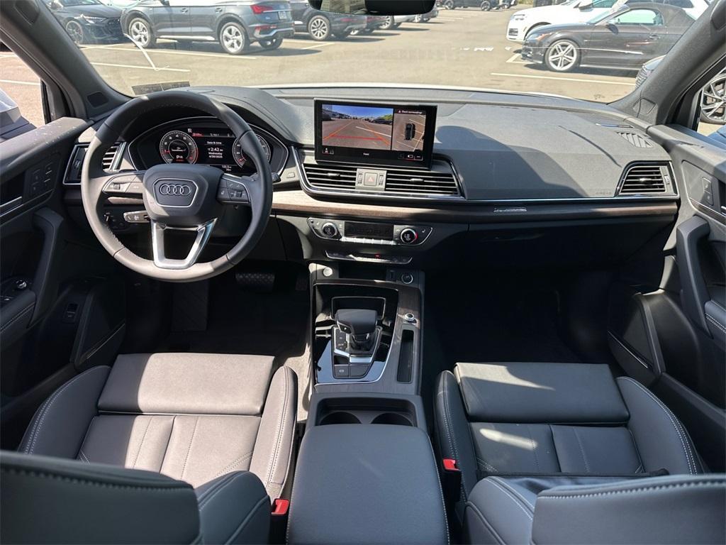 new 2025 Audi Q5 car, priced at $59,625