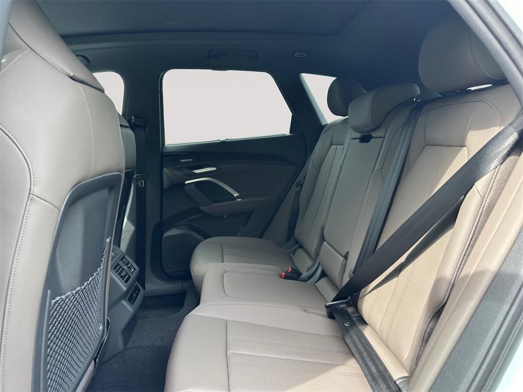 new 2025 Audi Q5 car, priced at $62,080
