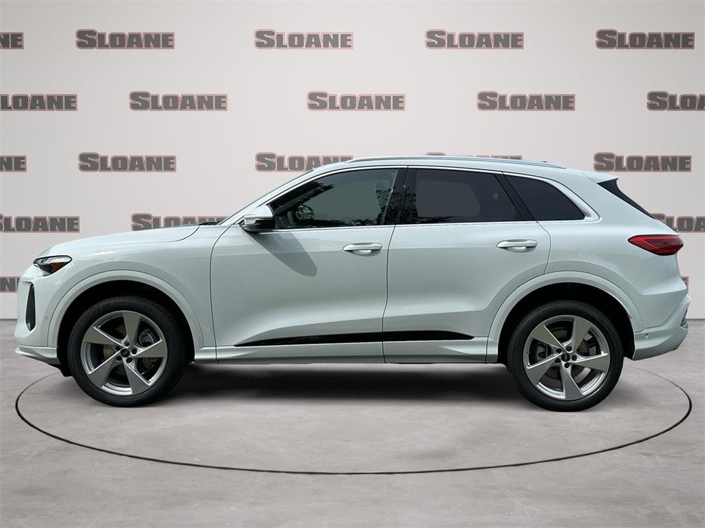 new 2025 Audi Q5 car, priced at $62,080