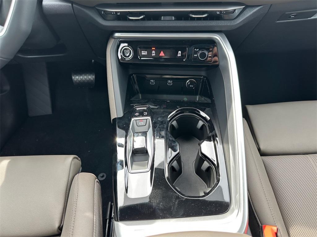 new 2025 Audi Q5 car, priced at $62,080