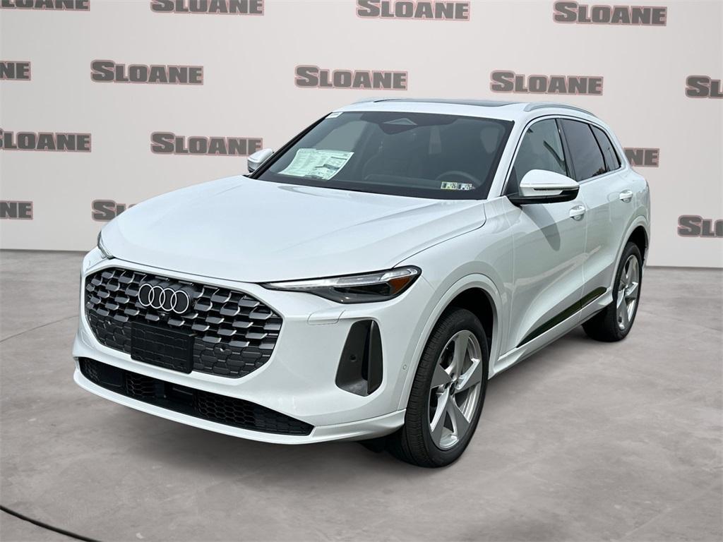 new 2025 Audi Q5 car, priced at $62,080