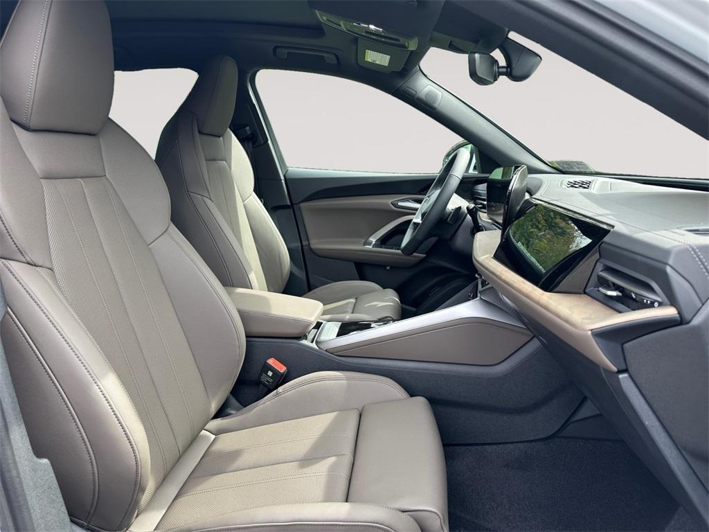 new 2025 Audi Q5 car, priced at $62,080