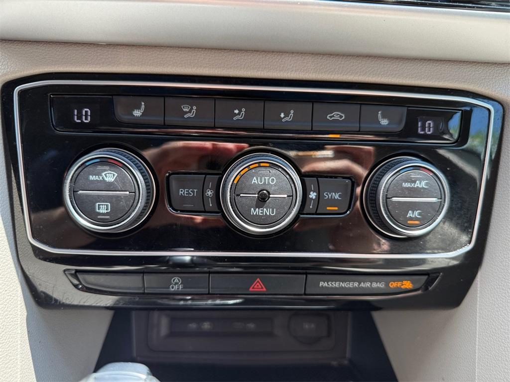 used 2022 Volkswagen Atlas car, priced at $30,991