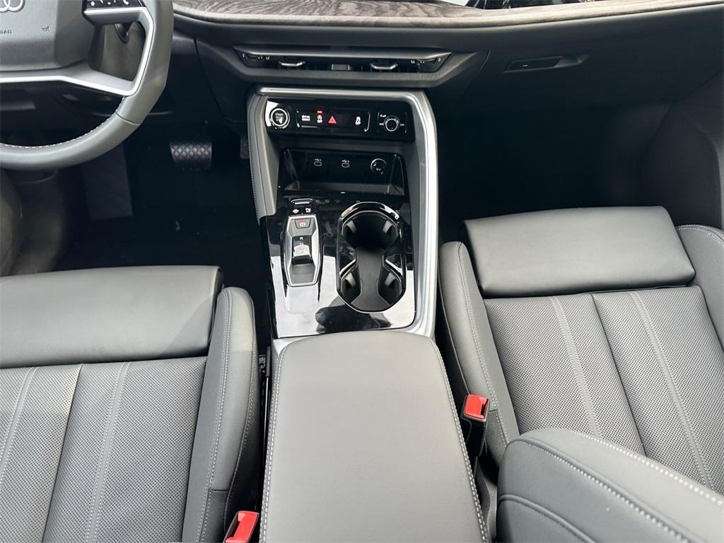 new 2025 Audi Q5 car, priced at $62,080