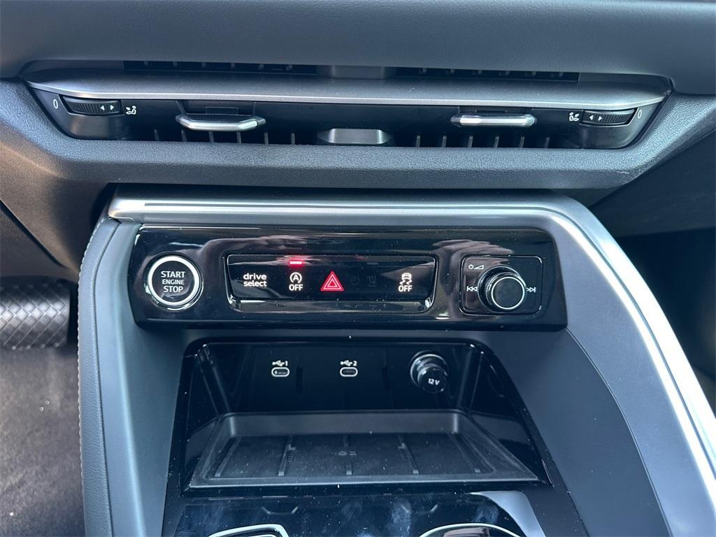 new 2025 Audi Q5 car, priced at $58,100