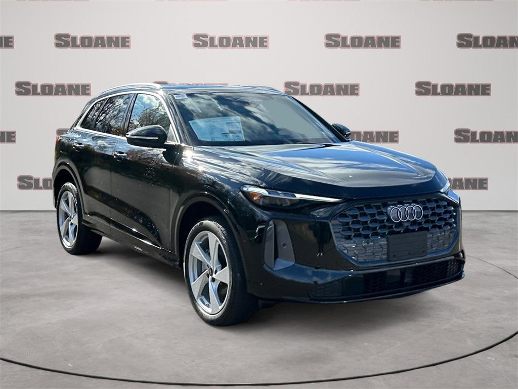 new 2025 Audi Q5 car, priced at $61,430