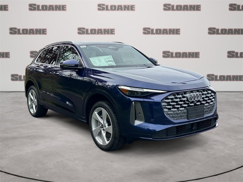 new 2025 Audi Q5 car, priced at $62,080