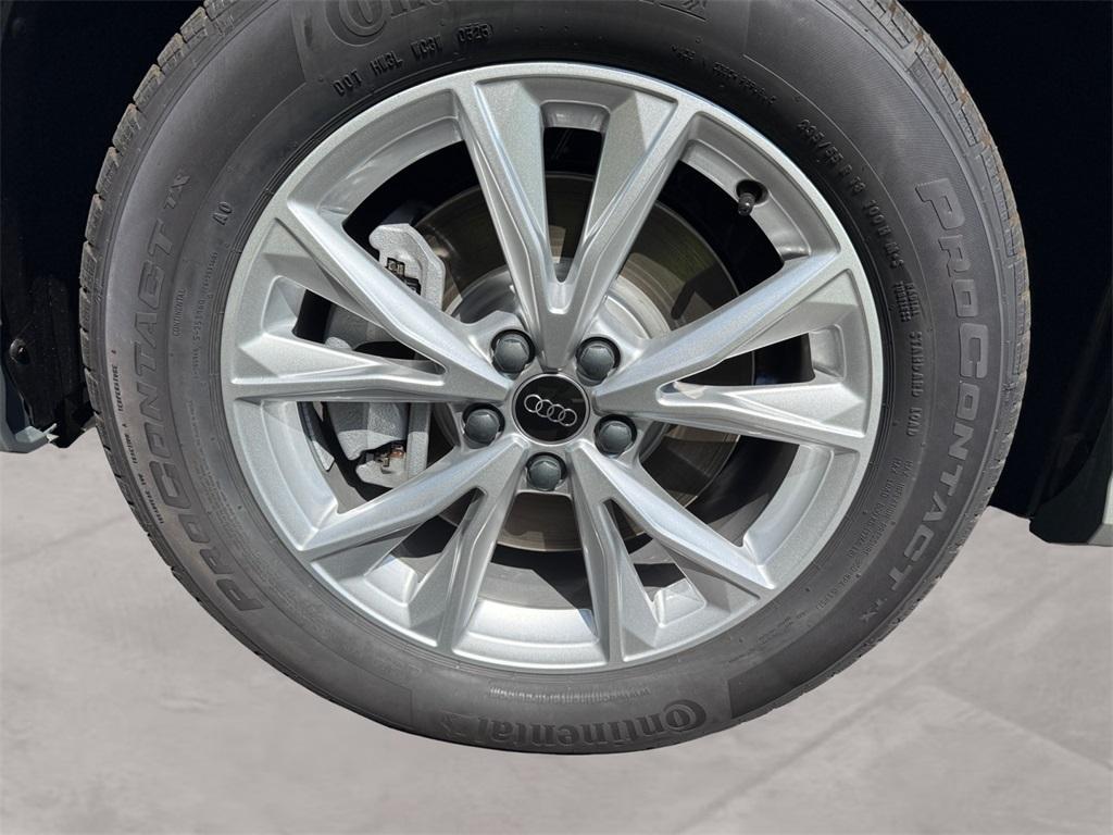 new 2025 Audi Q3 car, priced at $44,060