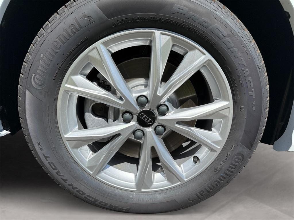 new 2025 Audi Q3 car, priced at $45,110