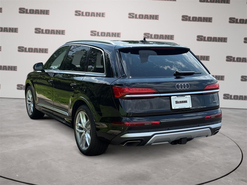 new 2025 Audi Q7 car, priced at $76,350