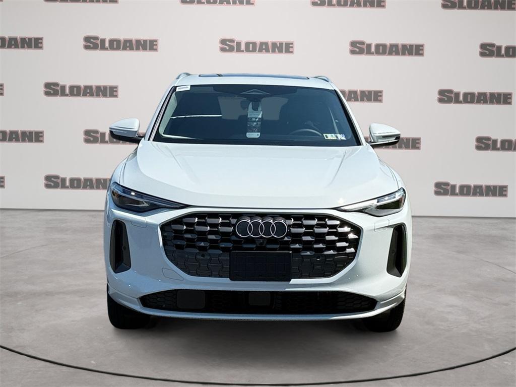 new 2025 Audi Q5 car, priced at $61,090