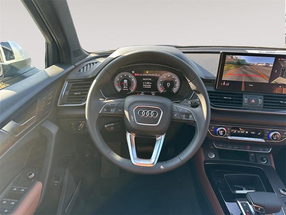 new 2025 Audi Q5 car, priced at $59,950