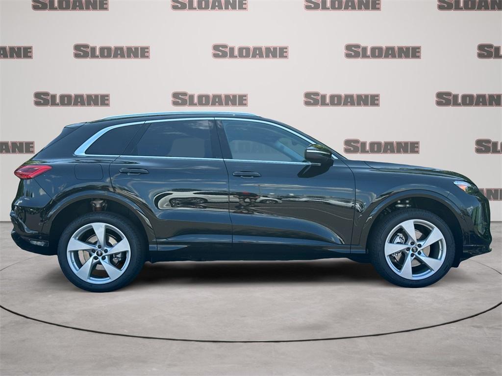 new 2025 Audi Q5 car, priced at $62,080