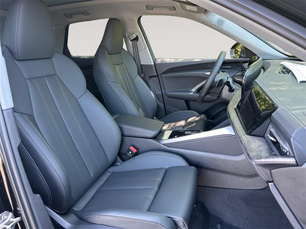new 2025 Audi Q5 car, priced at $62,080