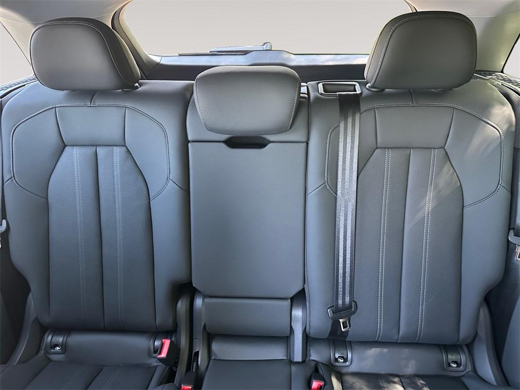 new 2025 Audi Q5 car, priced at $62,080