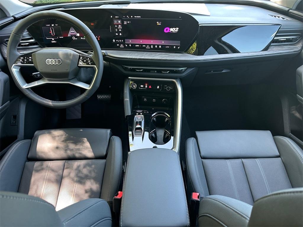 new 2025 Audi Q5 car, priced at $62,080