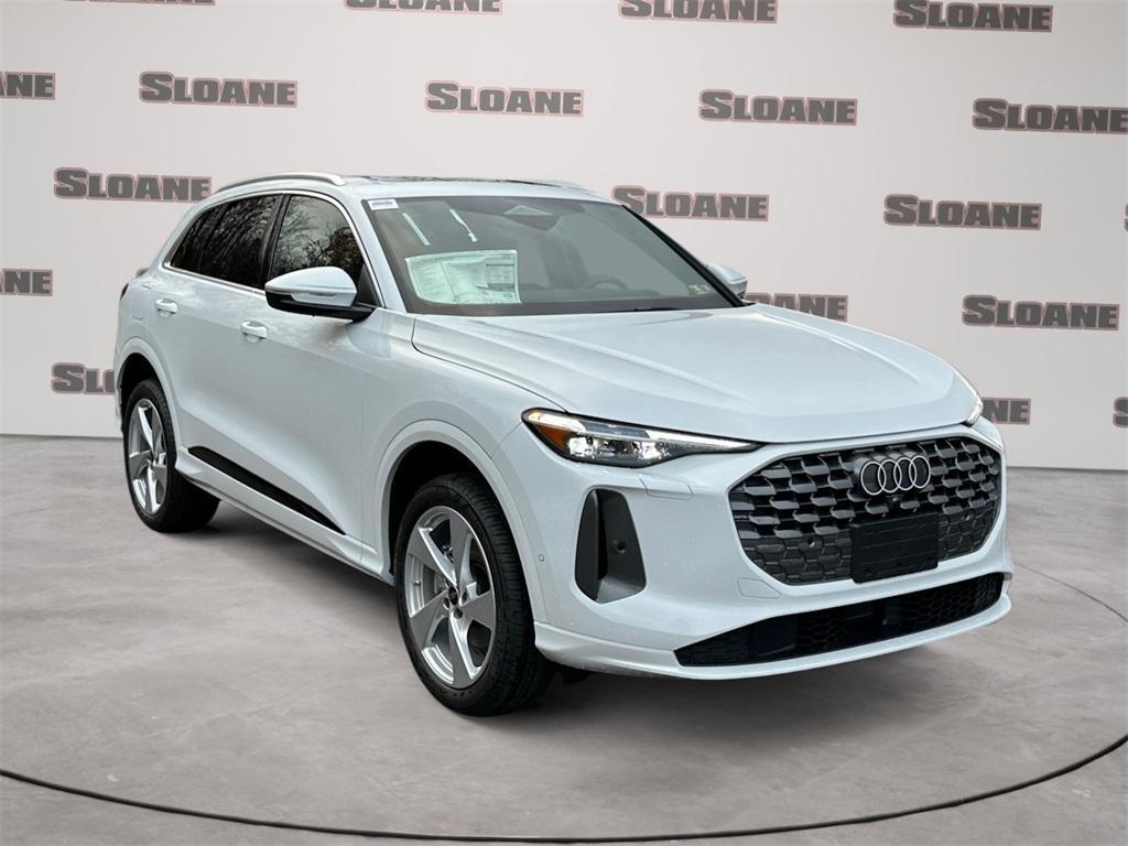 new 2025 Audi Q5 car, priced at $62,080