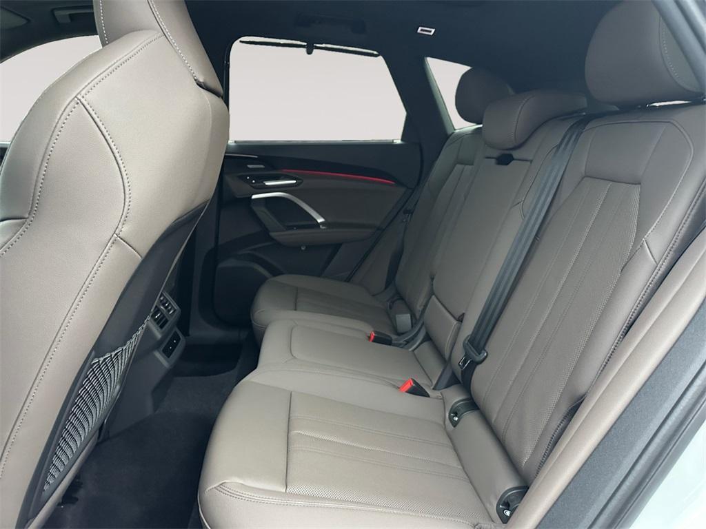 new 2025 Audi Q5 car, priced at $62,080