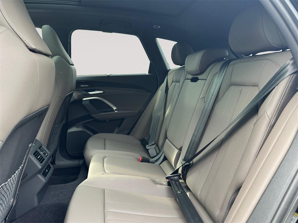 new 2025 Audi Q5 car, priced at $62,080