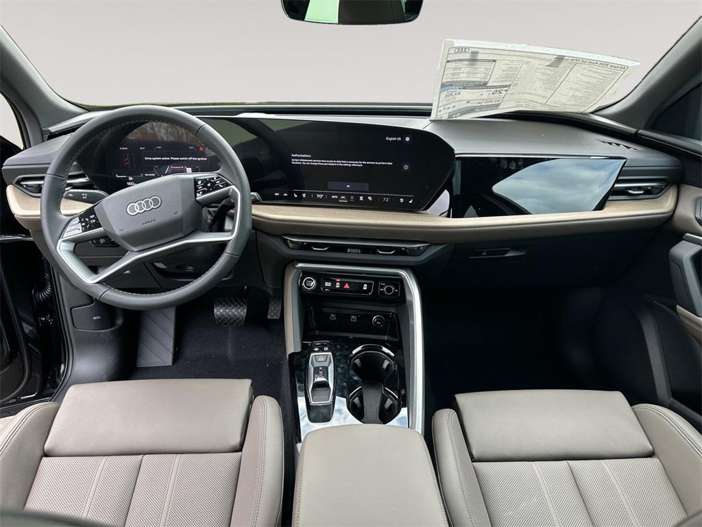 new 2025 Audi Q5 car, priced at $62,080