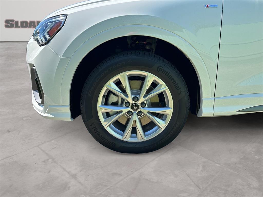 new 2025 Audi Q3 car, priced at $43,465