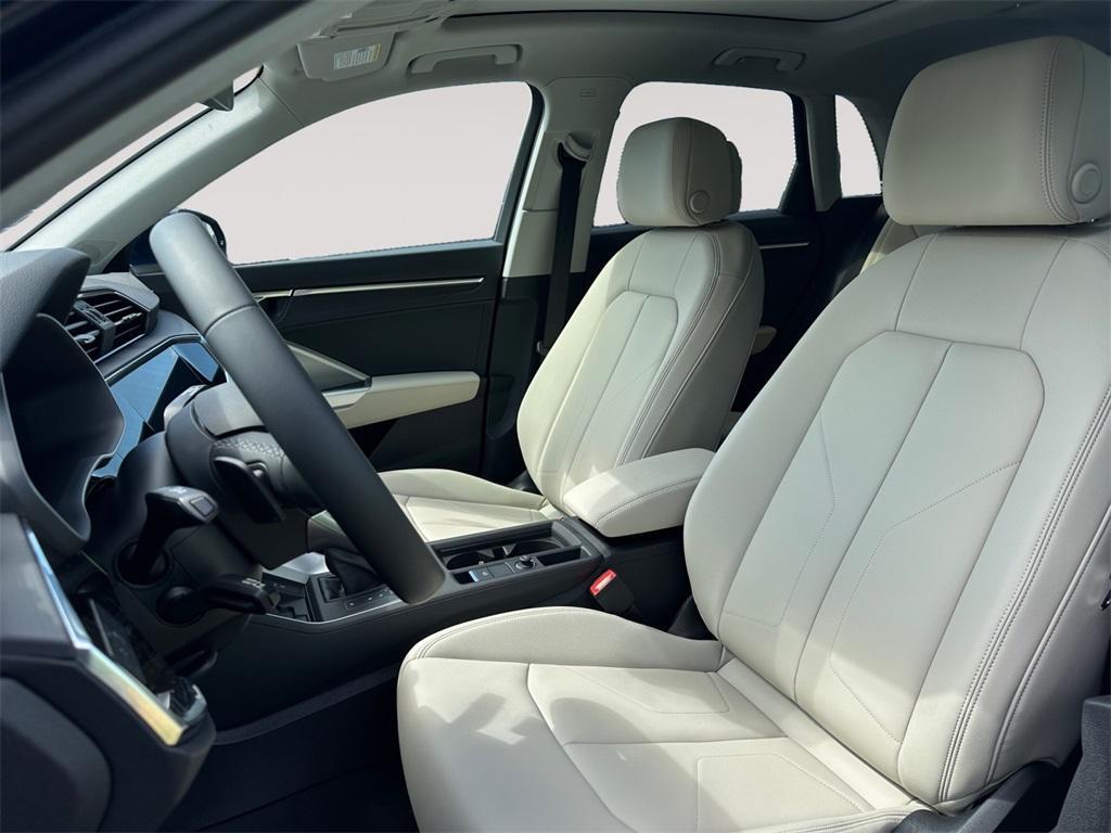 new 2025 Audi Q3 car, priced at $44,060