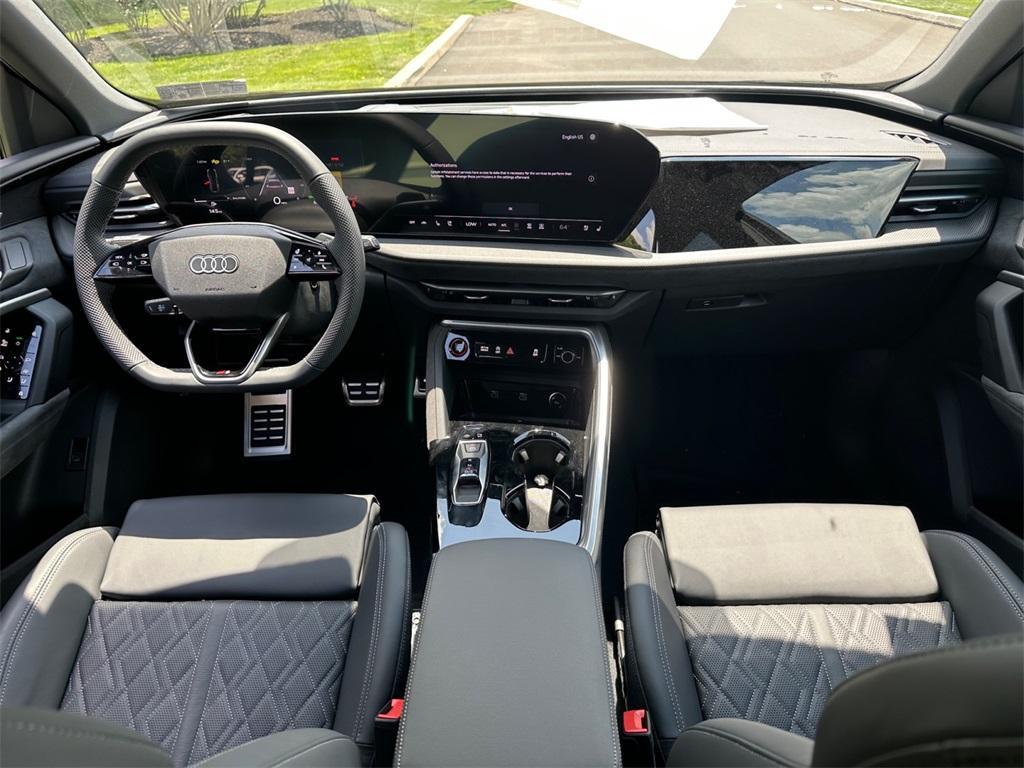 new 2025 Audi SQ5 car, priced at $74,265