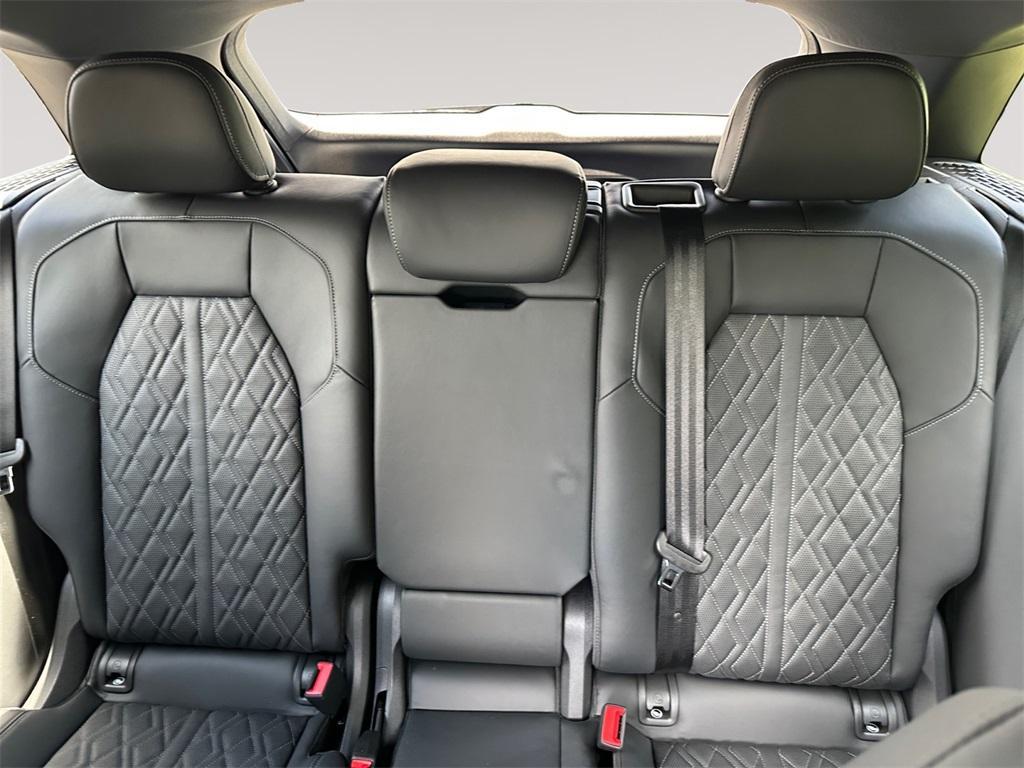 new 2025 Audi SQ5 car, priced at $74,265