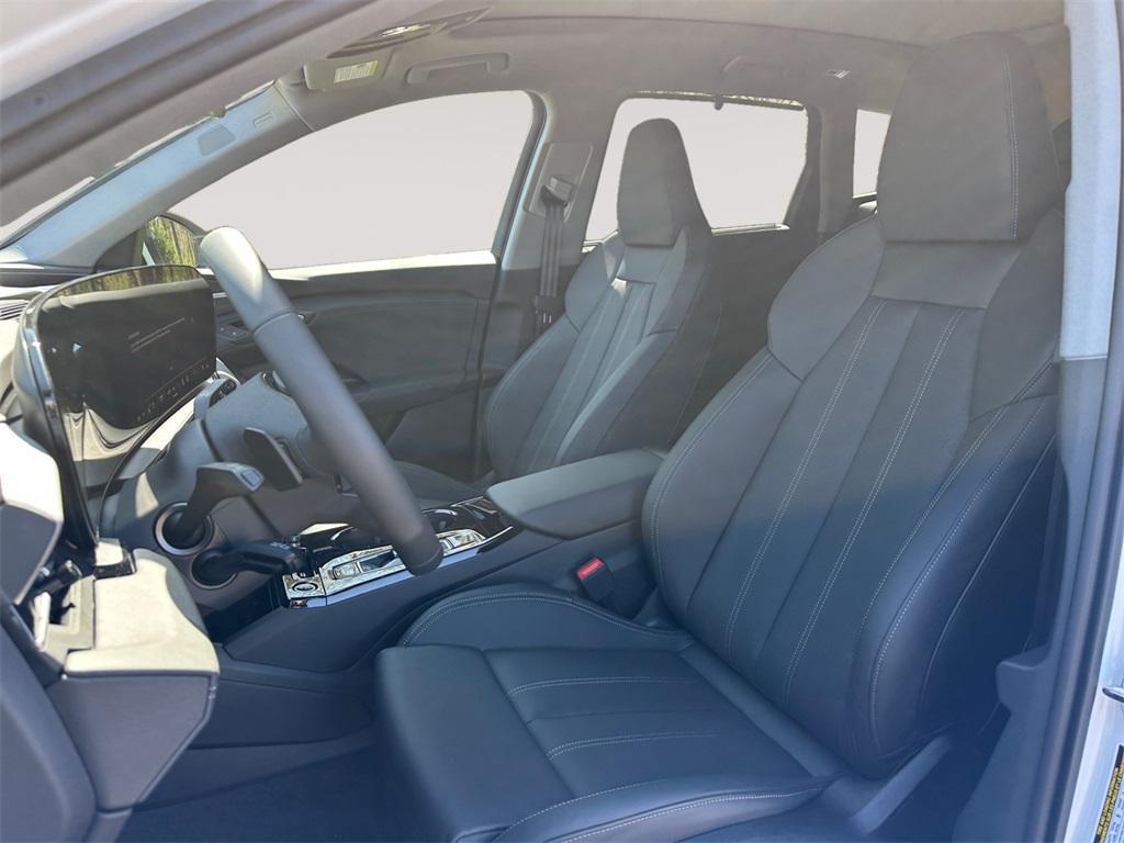 new 2025 Audi Q6 e-tron car, priced at $75,425