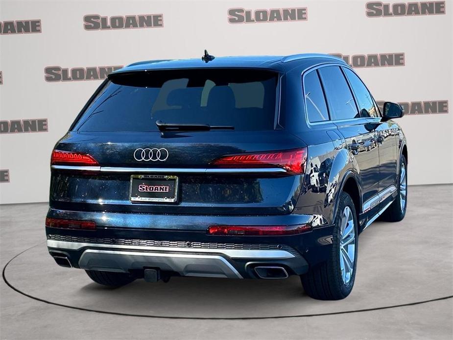 new 2025 Audi Q7 car, priced at $75,800