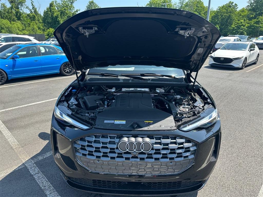 new 2025 Audi Q5 car, priced at $57,775