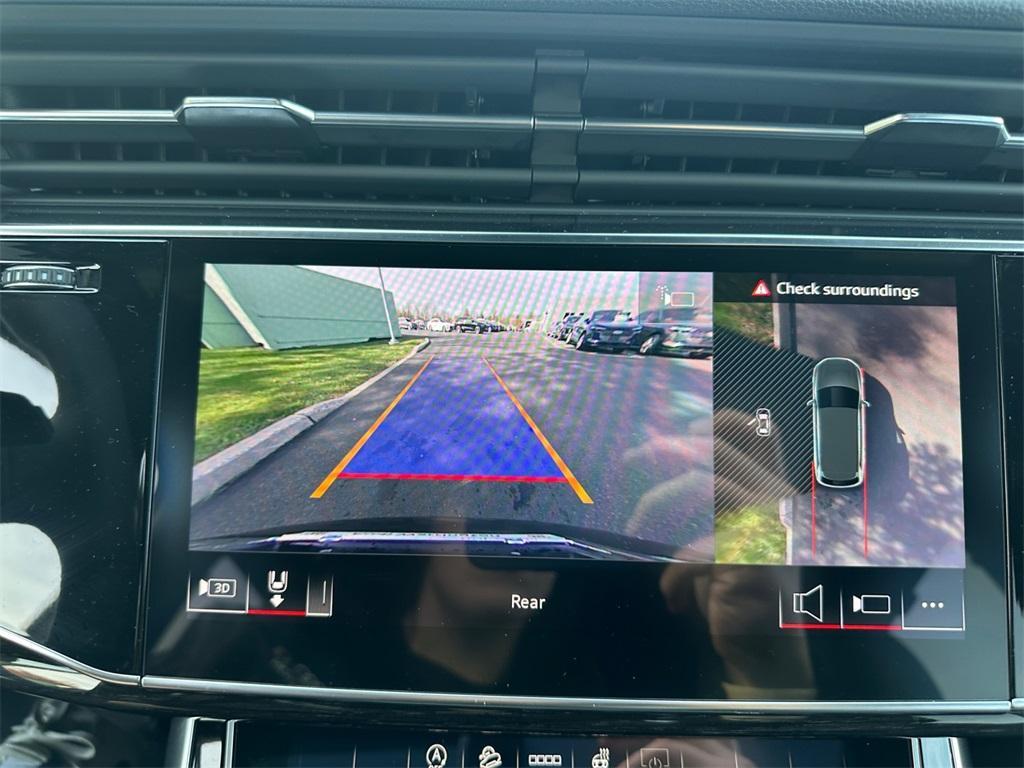 new 2026 Audi Q7 car, priced at $78,445