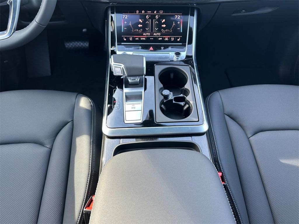 new 2026 Audi Q7 car, priced at $78,445