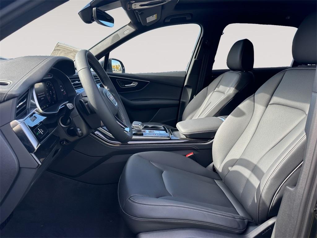 new 2026 Audi Q7 car, priced at $78,445