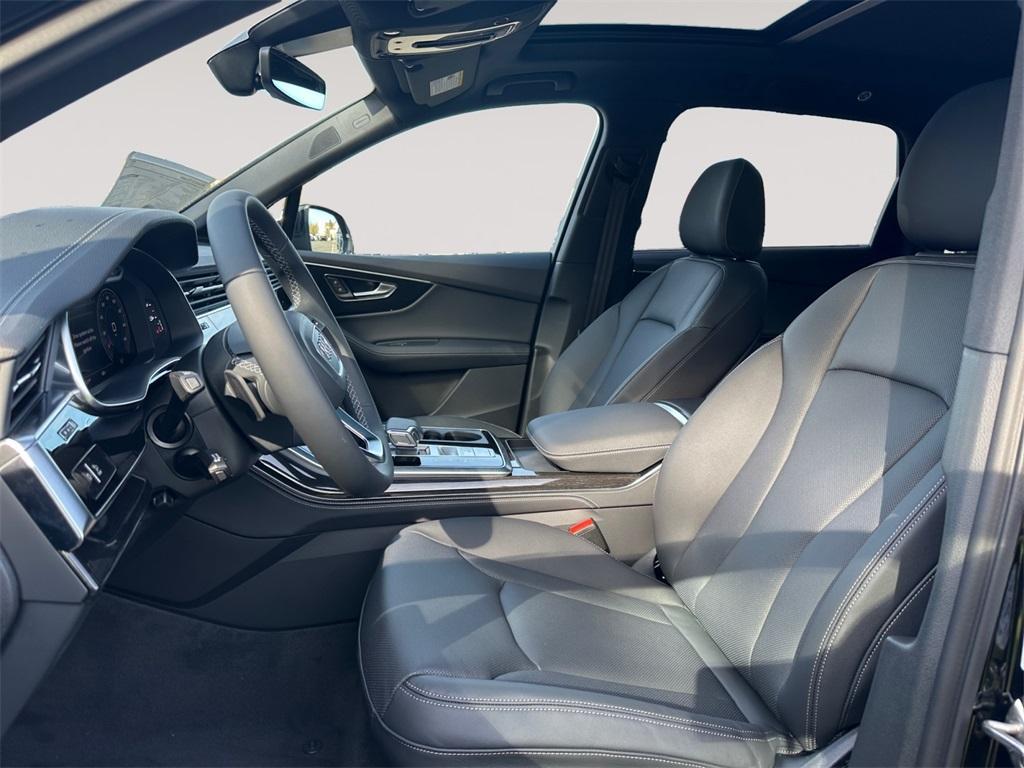 new 2026 Audi Q7 car, priced at $78,445