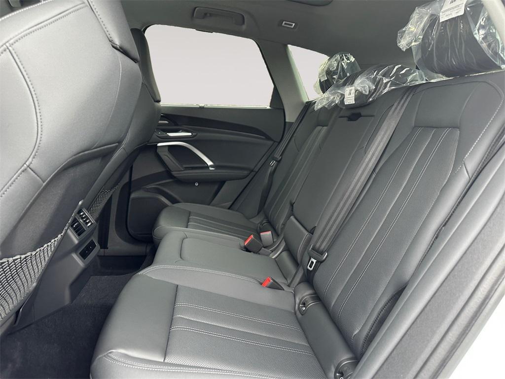 new 2025 Audi Q5 car, priced at $61,430