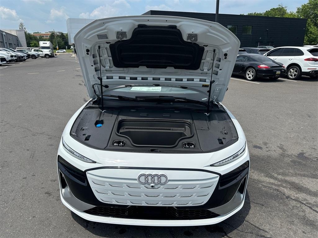 new 2025 Audi S6 car, priced at $88,600