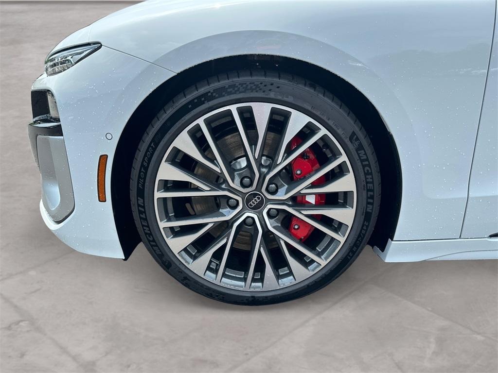new 2025 Audi S6 car, priced at $88,600