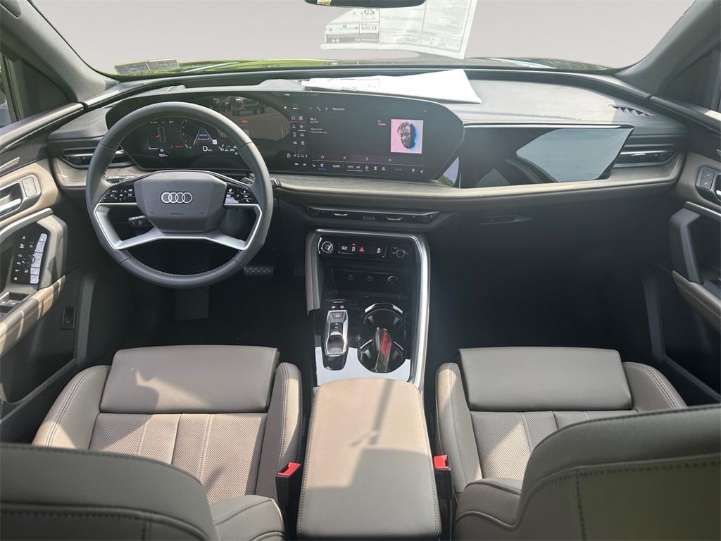 new 2025 Audi Q5 car, priced at $62,080