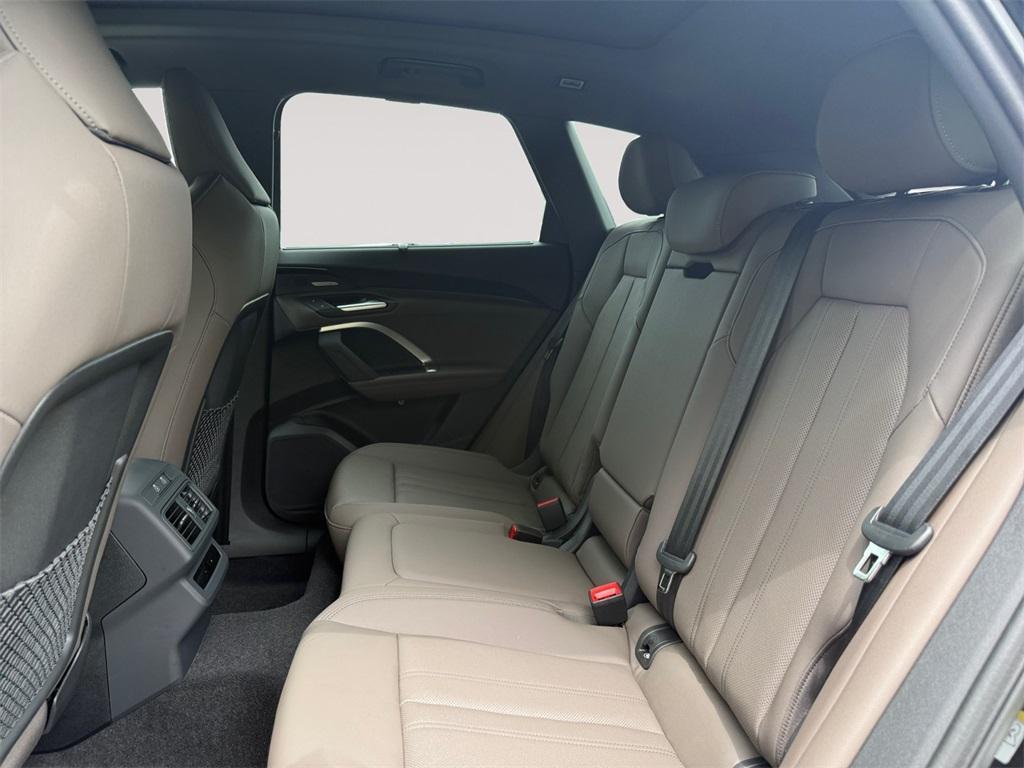 new 2025 Audi Q5 car, priced at $62,080